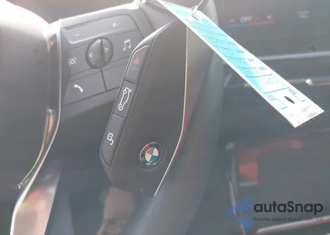 2023 BMW X1 xDrive28I z USA, uszkodzony, nr VIN WBX73EF08P5X27011